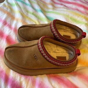 UGG Kids Tazz Slippers size 3